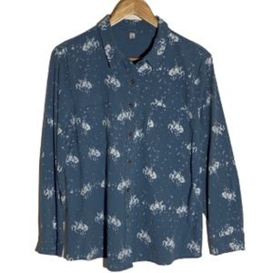 Miss look button down with horse print, size XL